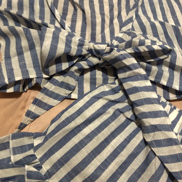 NWT Plunging Bow Tie Two Way Set - Picture 6 of 8